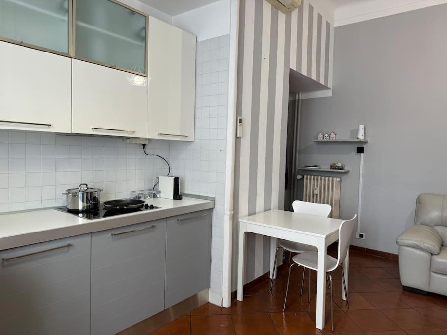 Ponthouse: Navigli, Iulm, Romolo Apartamento Milão Exterior foto